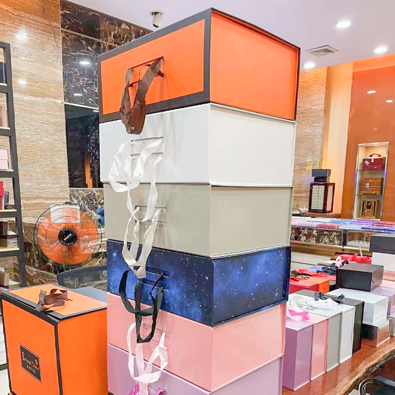 Folding Box