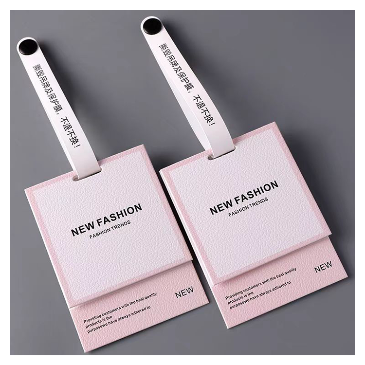 High-quality Heart-Shape Cutout Fashion Accessory Tag for B2B wholesale and retail branding