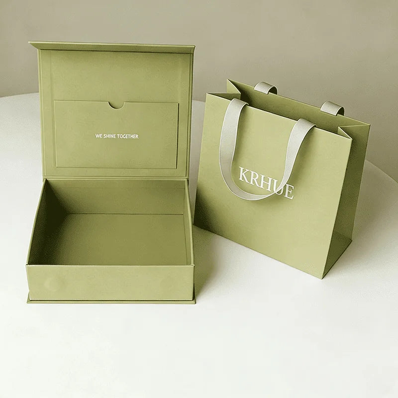 Elegant rigid gift boxes with custom logo and magnetic closure