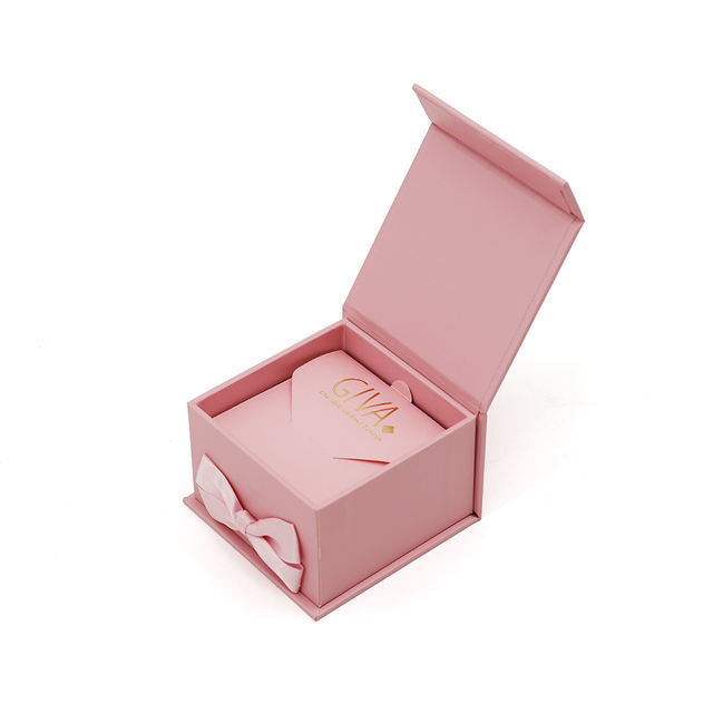Magnetic lid premium jewelry box custom logo wholesale packaging